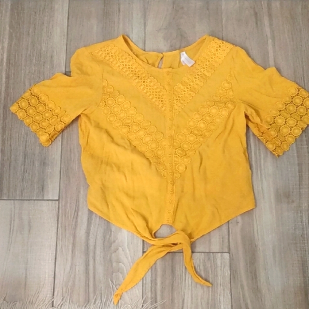 No Boundaries Mustard Blouse